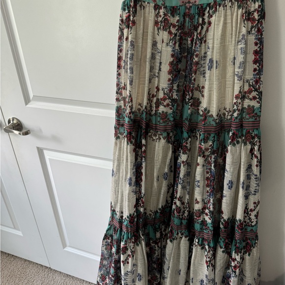 Bhanuni By JYOTI Size 0 Black Roses Beaded Maxi Dress Green Anthropologie Madera - Picture 7 of 10